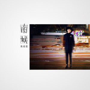 游泳教练在水里含我奶头电影
