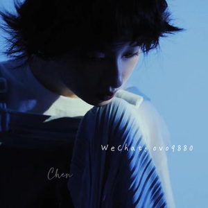 游泳教练在水里含我奶头电影
